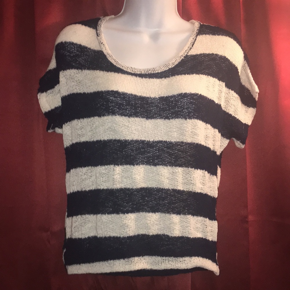 Annabelle navy blue and white shirt size M.